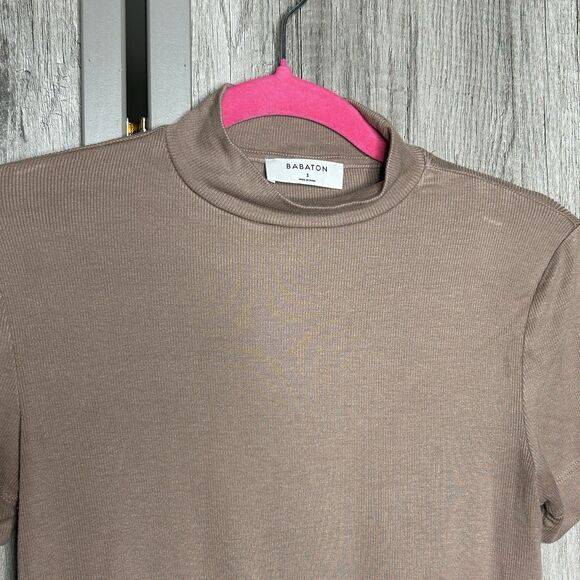 Babaton Cropped Top Ribbed Short Sleeves Beige Tan Color - Picture 2 of 6